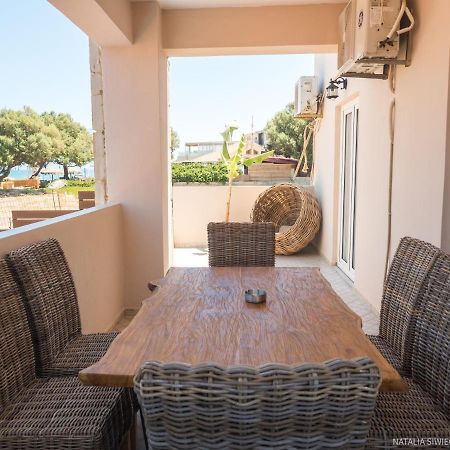 Alexandra Seaside Villas ปลาเตเนียส ภายนอก รูปภาพ