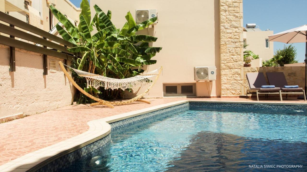 Alexandra Seaside Villas ปลาเตเนียส ภายนอก รูปภาพ